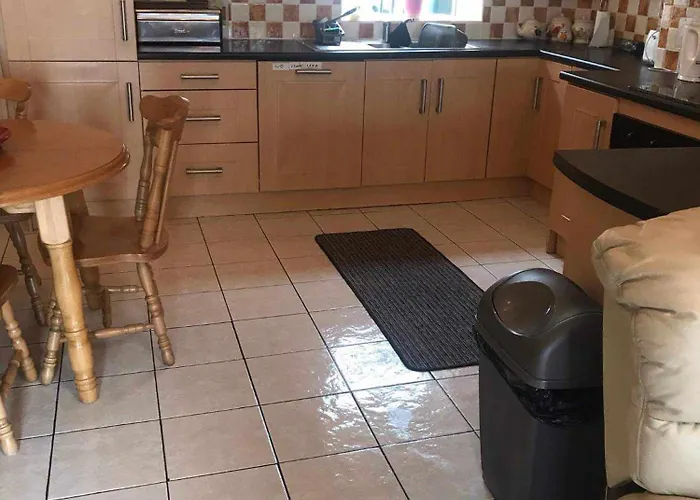 Ann & Andy Semesterbostad